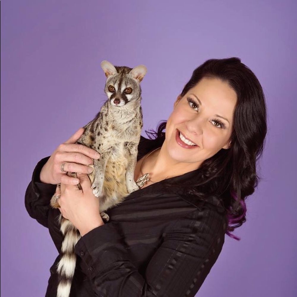 Meet your Posher, Nicole